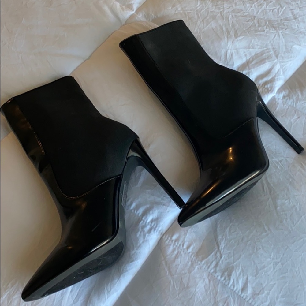 Forever 21 Stiletto Bootie *NWT*